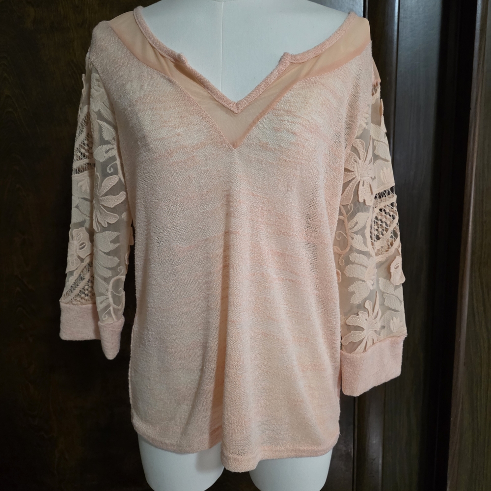 Buckle Peach Lace Sleeve Blouse